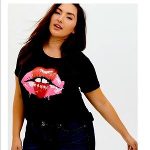 Torrid Heart Painted Lips relaxed fit Crew Tee
